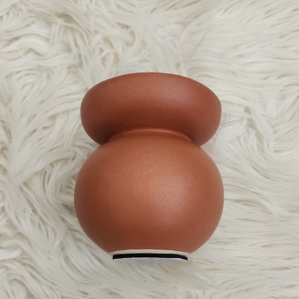 World Market Pillar Holder